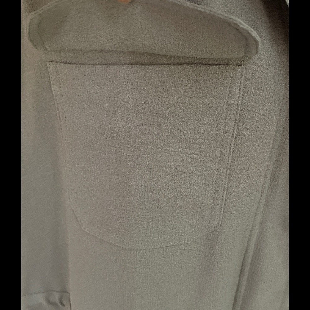 Lisa Rinna Taupe Vest 1X - Picture 3 of 13